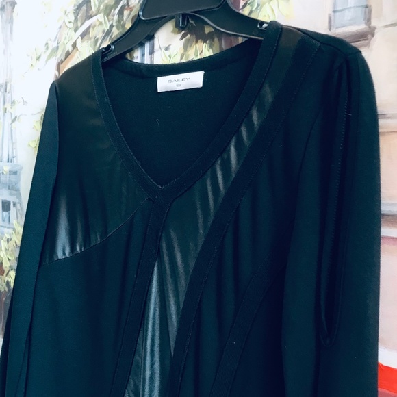 Brian Bailey Stretch Knit Tunic - Picture 2 of 4